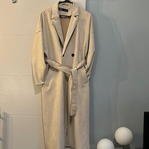 zara beige trench size M